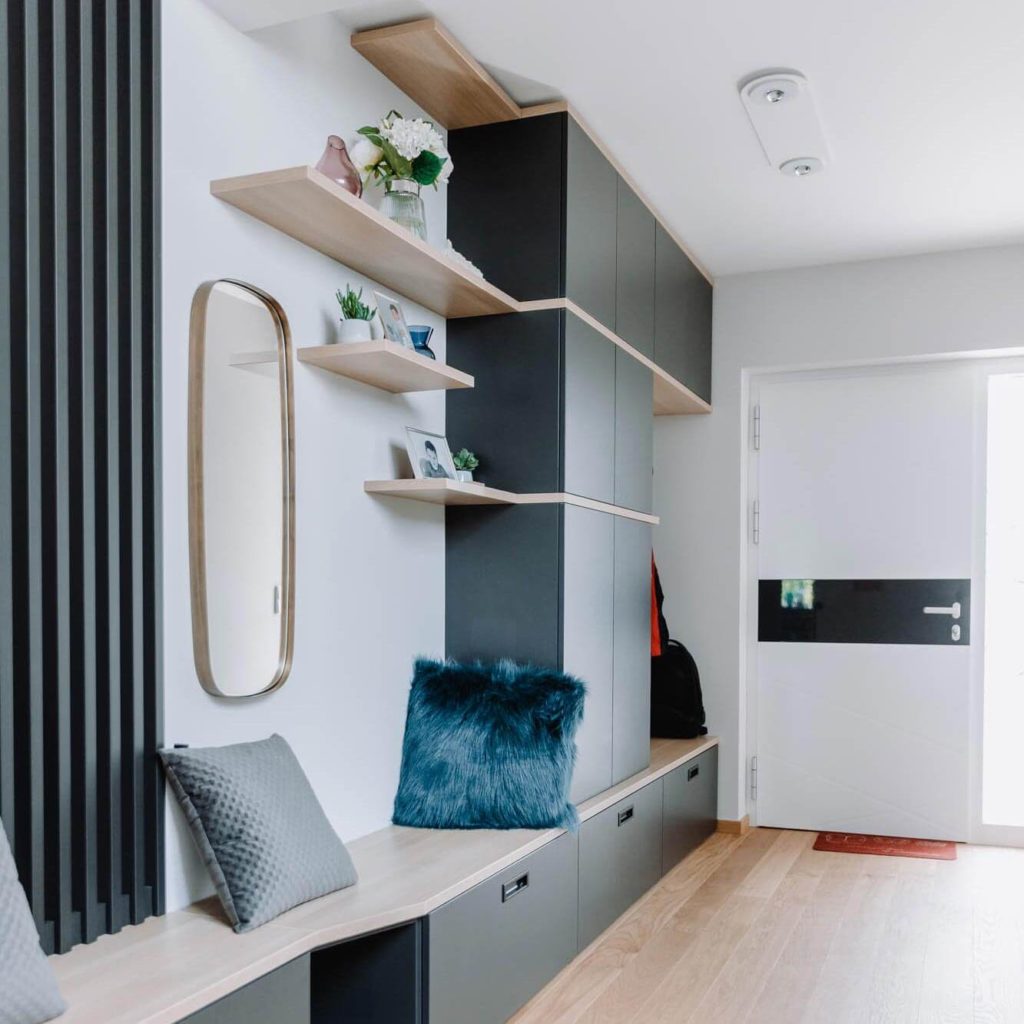 Aménagement de l'entrée d'une maison à Neuilly